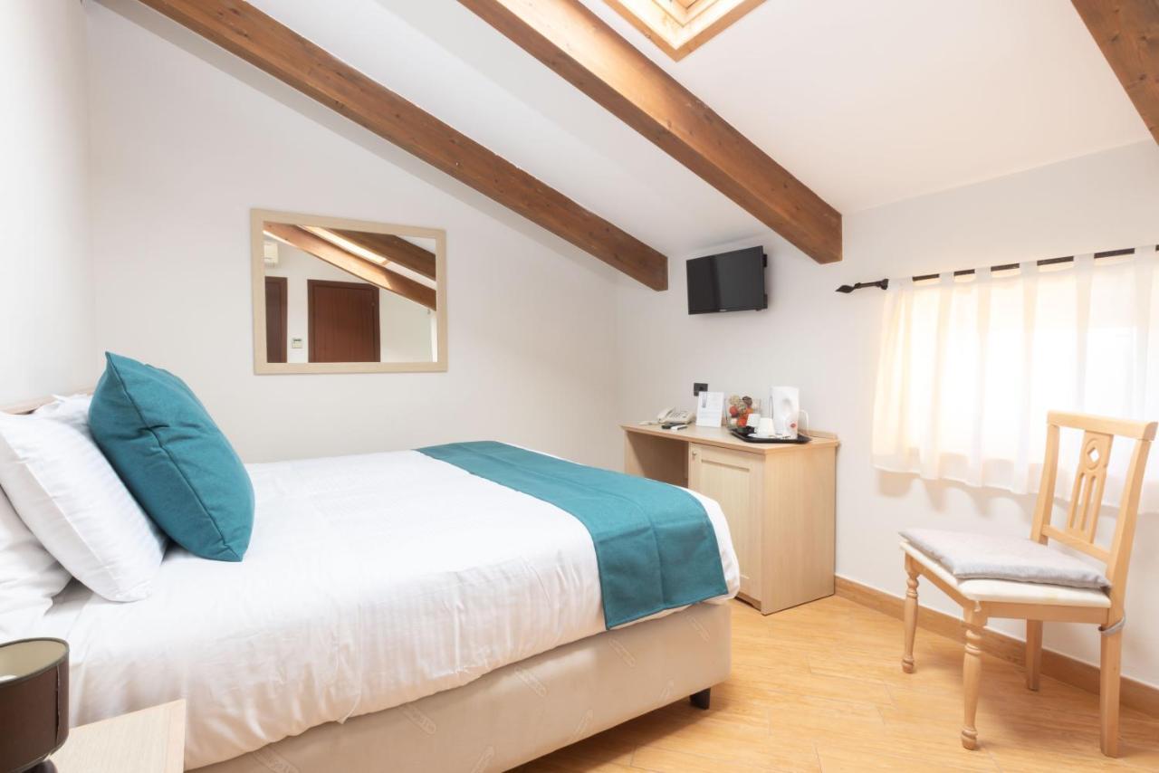 Bed and Breakfast Casale Antonietta Sorrento Esterno foto
